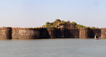 What is the Secret of the Water of 350 Year Old Murud Janjira Fort